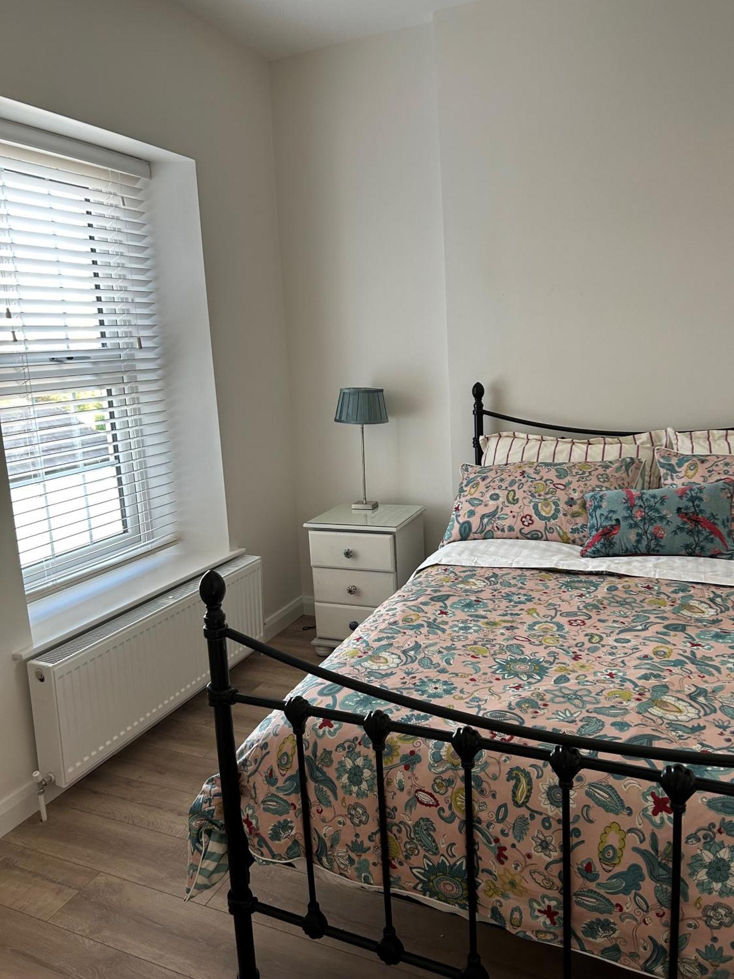 The White House Villa Newry Luaran gambar