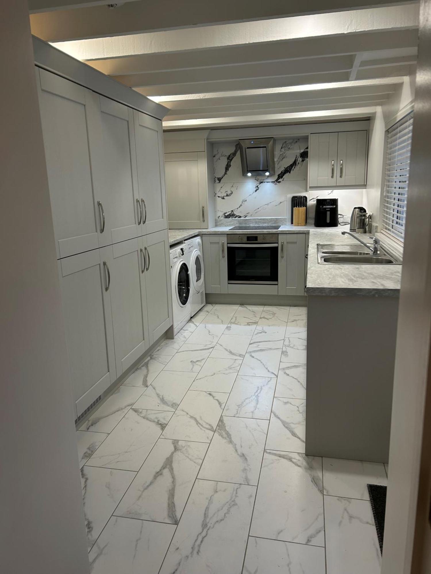 The White House Villa Newry Luaran gambar